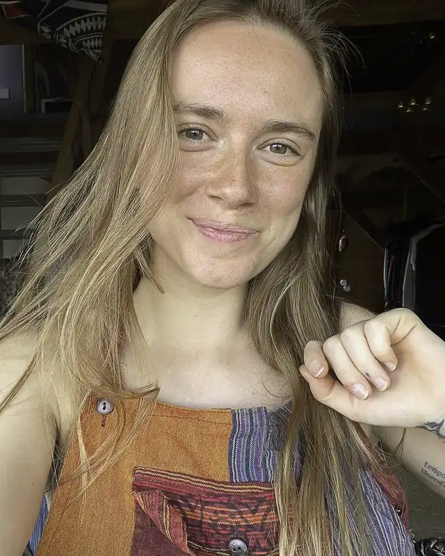 Léa Hernst professeure de yoga